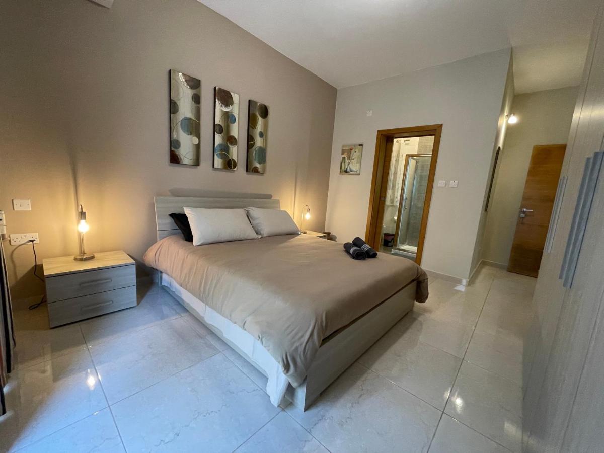 Verdi Apartment - Spacious Modern Apartment, Close To Valletta Santa Vennera Εξωτερικό φωτογραφία